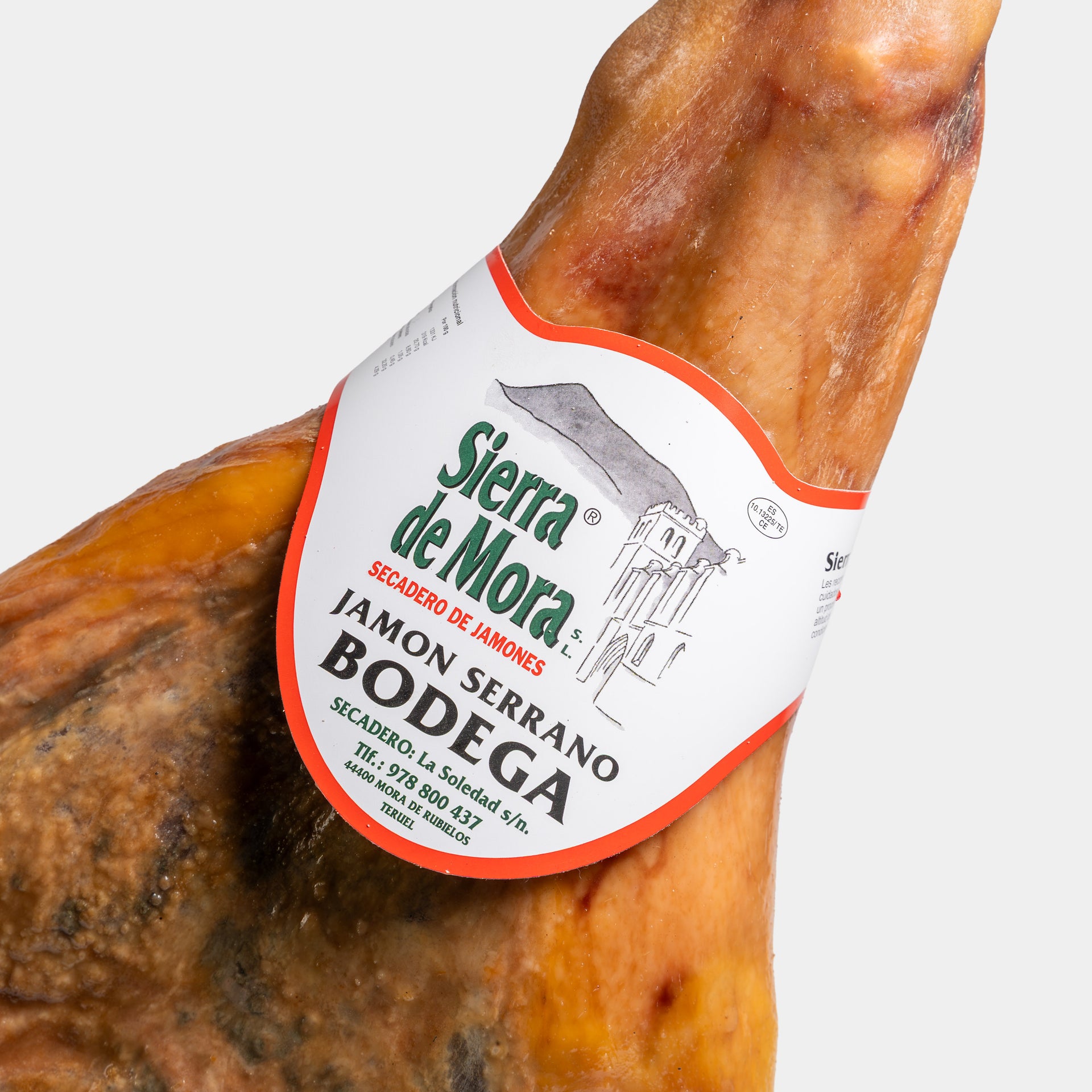 Bone-in Ham V. Bodega + 18 months curing