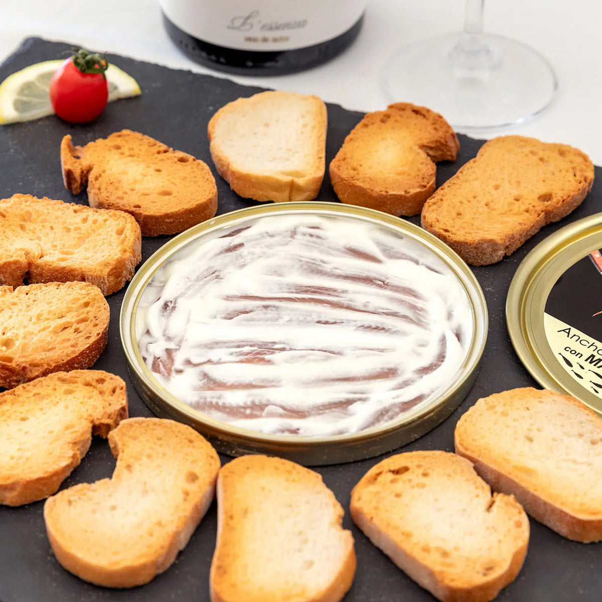Anchoa del Cantábrico con Mantequilla