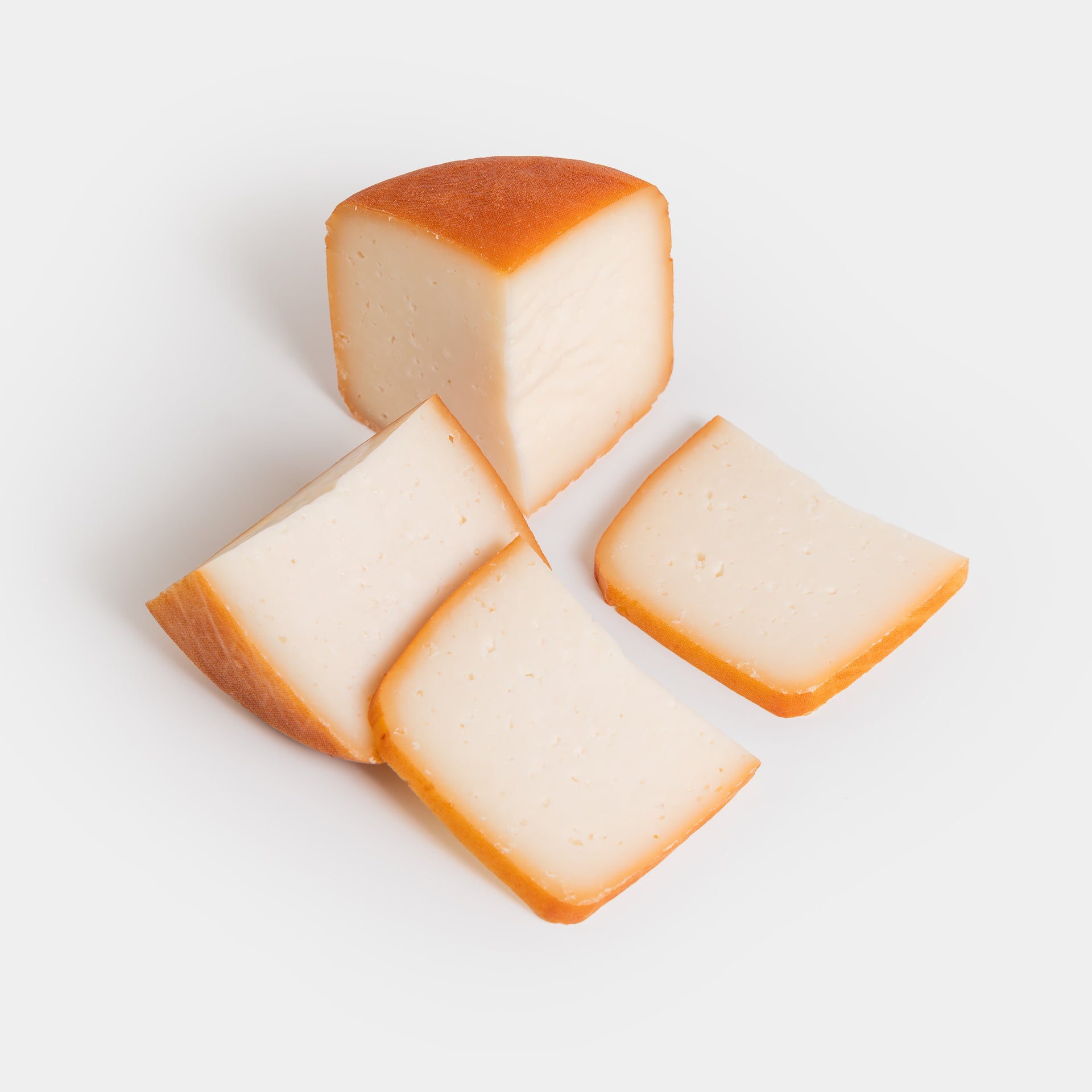 Semi-cured smoked sheep cheese - La Val