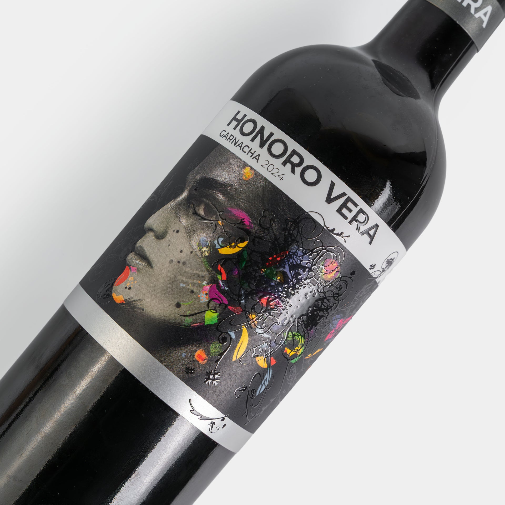 Vino tinto Honoro Vera